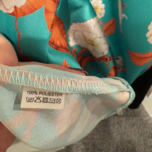 Oversized Floral Satin Button-Up Blouse – Teal Orange Print (New With Tag) - Picture 9 of 9